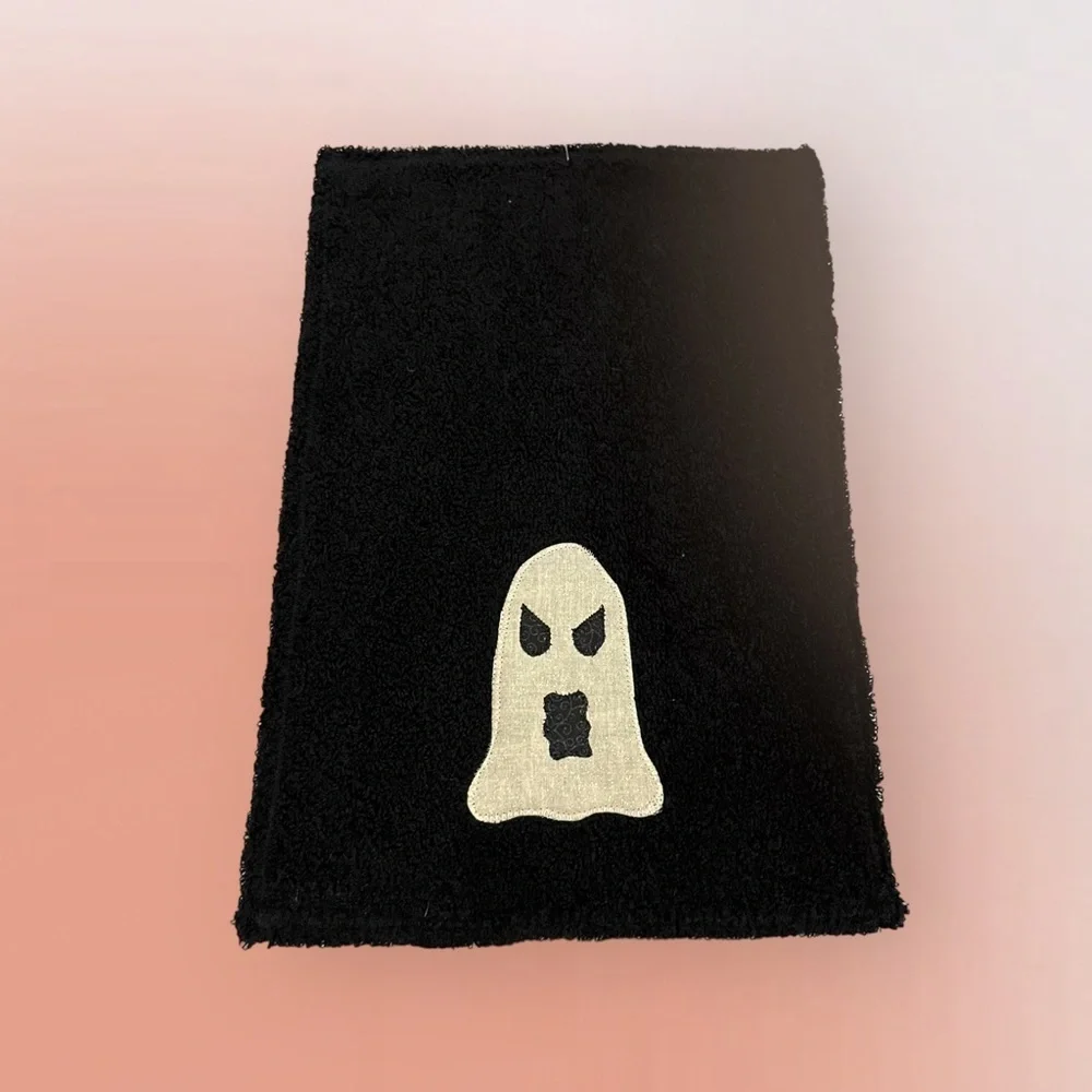 *Lot/3 𝑯𝒂𝒏𝒅𝒎𝒂𝒅𝒆 Halloween Hand Towels